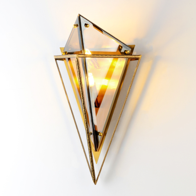 Modern Design 2 Light Triangle Glass Wall Sconce in Gold
