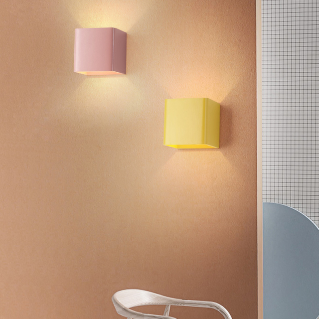 Northern Lighting LED Up and Down Macaron Wall Sconce for Hallway or Bedside Lighting