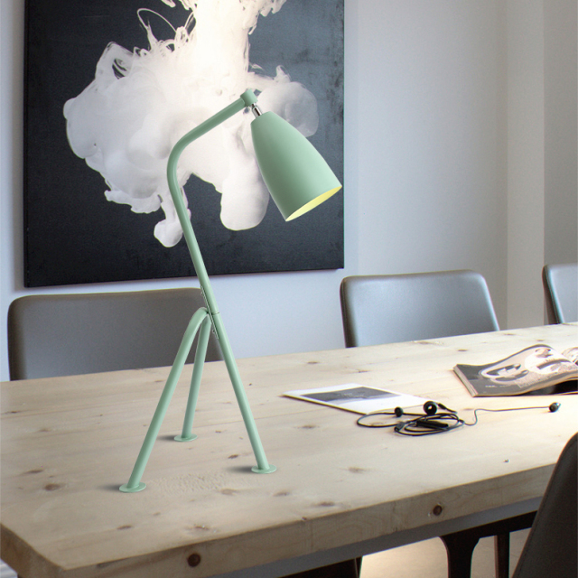 Modern Design 1 Light Macaron Grasshopper Table Lamp
