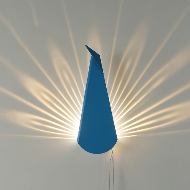 Modern Chic Design Peacock LED Wall Sconce for Kid's Room Hallway Lighting