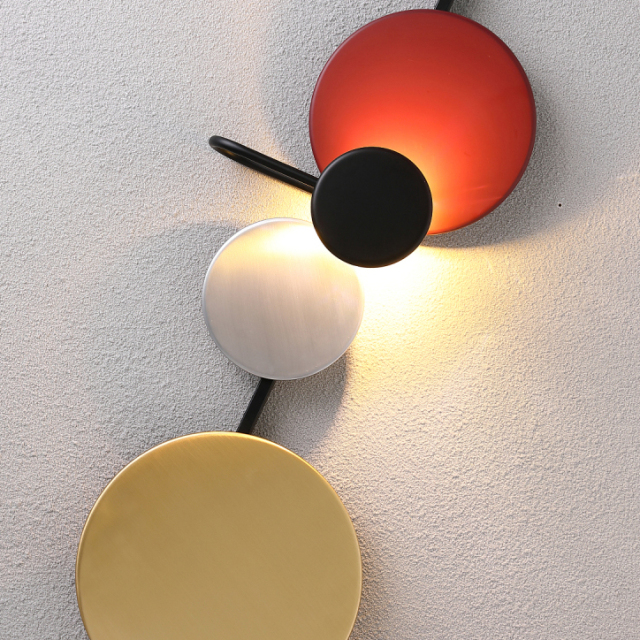 Modern Design Art Decor Wall Sconce with Four Color Circles for Kid's Room Living Room Lighting