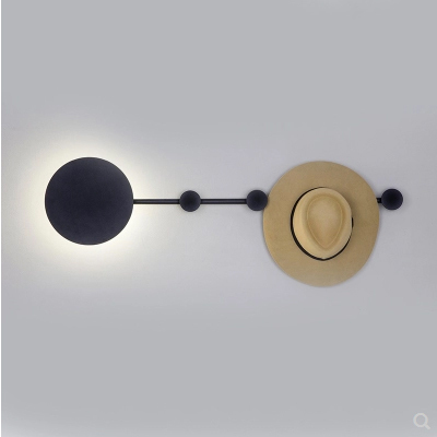 Modern Chic Design Versatile Wall Sconce in Black