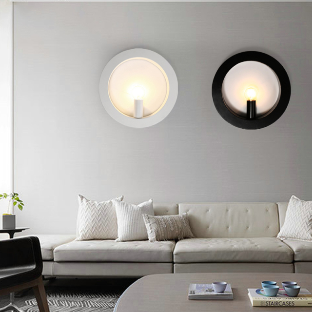 Contemporary Style 1 Light Circle Wall Sconce in White/Black