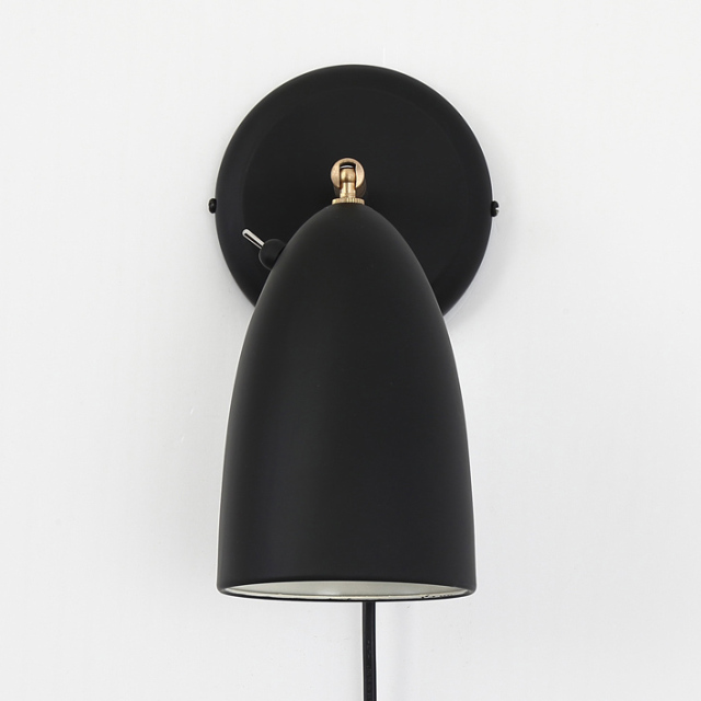 Scandinavian Style 1 Light Plug-in Rotatable Wall Sconce in Black