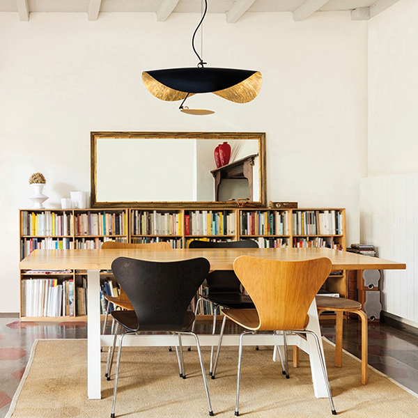 Mid Century Modern 1 Light LED Flying Saucer Pendant in BLack/White for Foyer Living Room