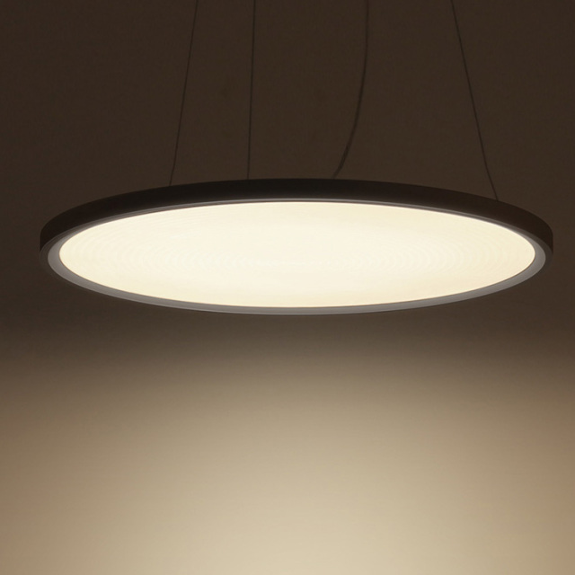 Modern Ultra-thin Disc 1-Light LED Pendant in Black/White for Dinging Room