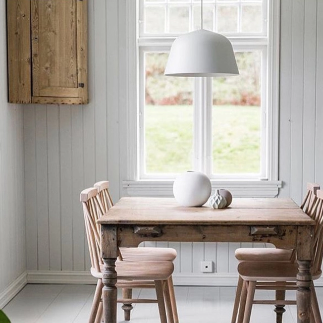 Minimalist White 1 Light Metal Pendant for Dining Room Kitchen Island