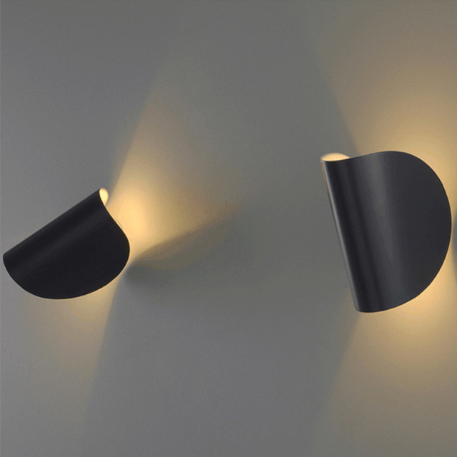 Rotatable Wall Light Modern Minimalist Wall Lamp for Bedside/ Living Room