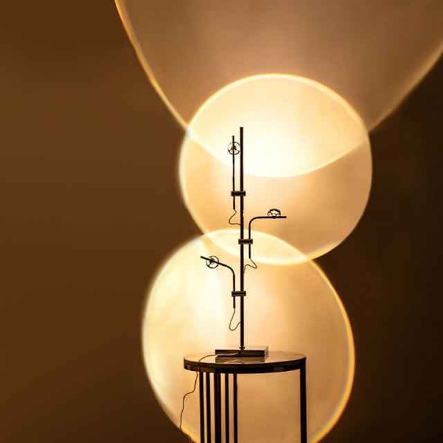 Modern Minimalism 3 Light Creative Table Lamp Atmosphere Shadow Lamp