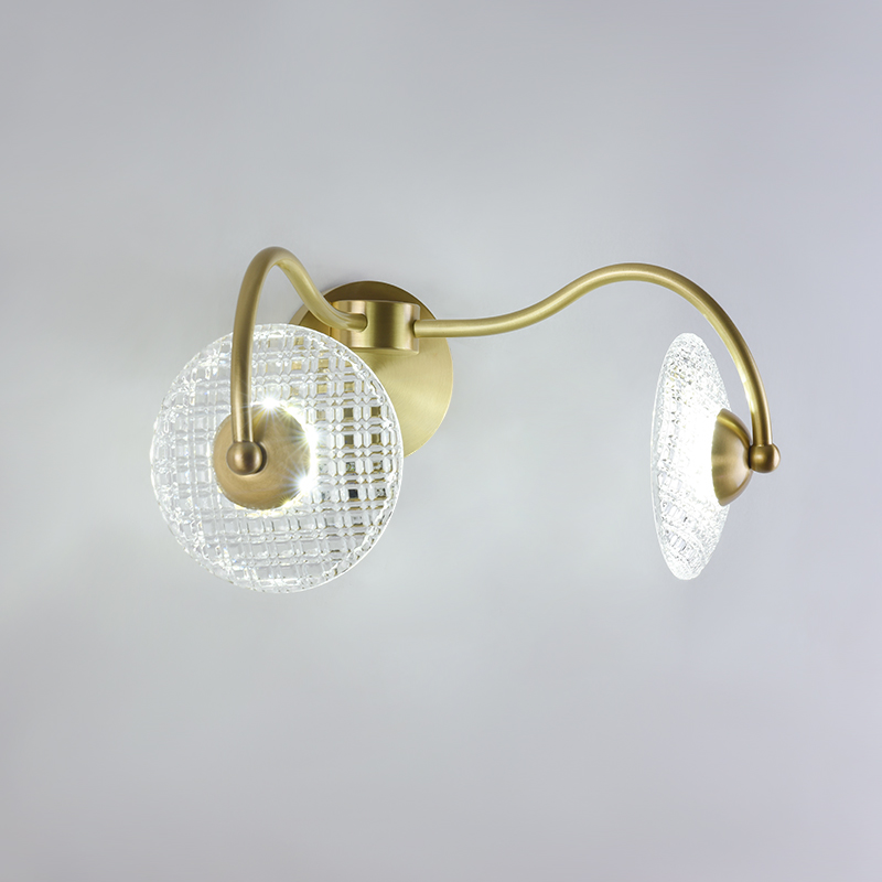 Curving Brass Wall Sconce in Glass Round Shade for Bedroom Bedside Hallway