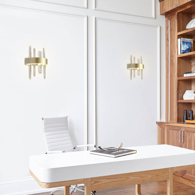 Modern Minimalist Gold LED Wall Sconces Wall Light with Four Crystal Strips for Dining Room