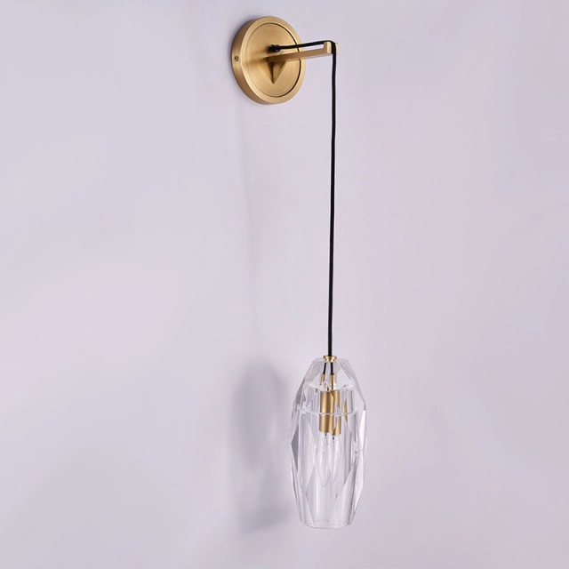Geometric Glass Shade 1-Light Contemporary Wall Sconce Linear Wall Light in Brushed Brass