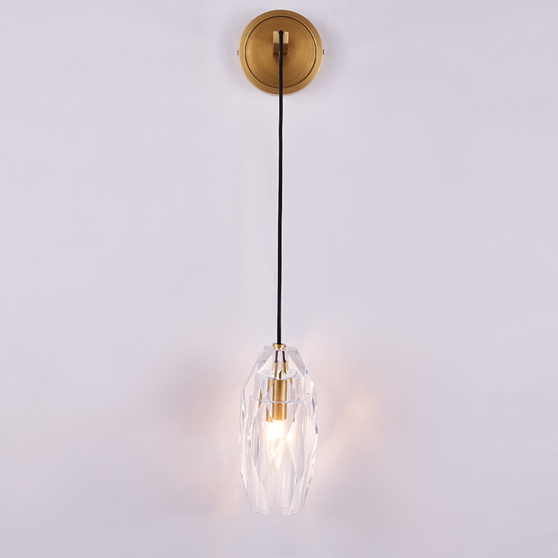 Geometric Glass Shade 1-Light Contemporary Wall Sconce Linear Wall Light in Brushed Brass
