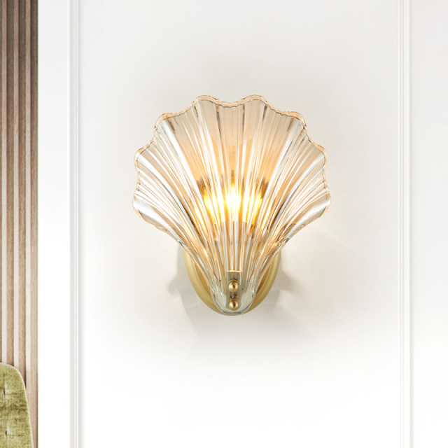 Modern Creative Fluted Glass Clear Shell Wall Sconce Lighting Copper Wall Lamp Bedside Lamp for Restaurant Living Room Hallway