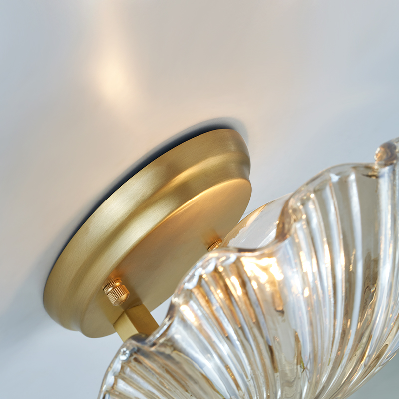 Modern Creative Fluted Glass Clear Shell Wall Sconce Lighting Copper Wall Lamp Bedside Lamp for Restaurant Living Room Hallway