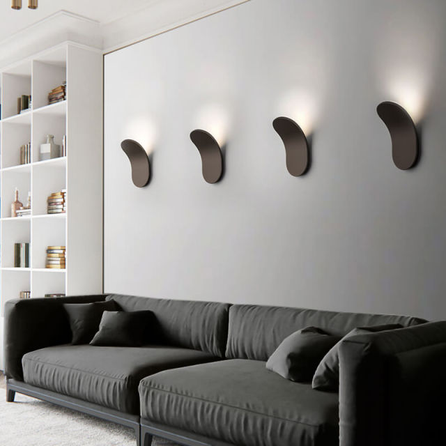 Minimalist Style LED Wall Light Modern Wall Sconces in Black/White Finish