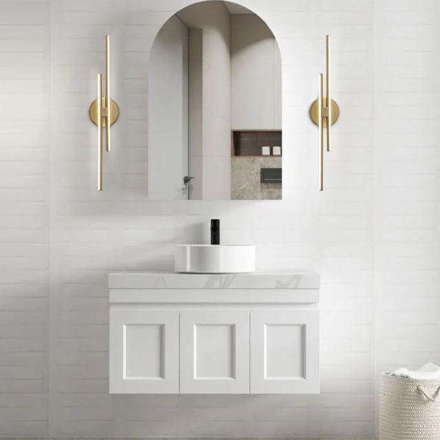 Modern Mid-Century Style Linear Dimmable LED Bathroom Vanity Light Bar Wall Sconce in Gold/ Black/ Nickel