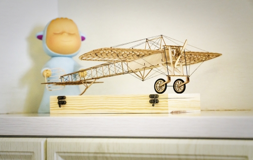 Free Shipping 3D Puzzles 1:23 Bleriot XI DIY Craft Static Wooden Model Display Mini Building Kits Handicrafts,Collection,Furnishing Decoration