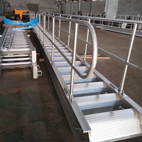 NK/CCS Certificate Aluminum Alloy Boat Gangway For Ship