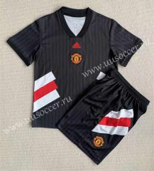 Retro Version  Manchester United Black Soccer Uniform-AY
