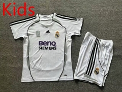 Retro Version 06-07  Real Madrid Home White  Kids/Youth Soccer Uniform-7809