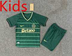 2024-2025 Sporting Clube de Portugal Away  Green and Green Kid/Youth Soccer Uniform-6748