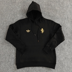 Retro Version Juventus Black Padded Thailand Soccer Tracksuit Top With Hat-LH