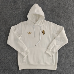Retro Version Juventus White Padded Thailand Soccer Tracksuit Top With Hat-LH