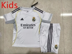 2025-26 Real Madrid Home White Kids/Youth Soccer Uniform-4714