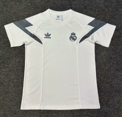 2025-26 Retro Special Edition Real Madrid White Thailand Soccer Jersey AAA-GB
