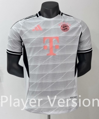 Player Version 2025-26 Bayern München Away  White  Soccer Jersey AAA-0871