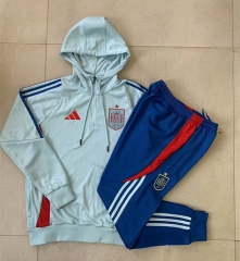 2024-25 Spain Light Green Thailand Soccer Tracksuit Uniform With Hat -815