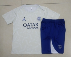 2025-26 Paris SG White  Short-Sleeve Thailand Soccer Tracksuit-815