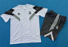 2025-26 Real Madrid White Soccer Uniform-4627