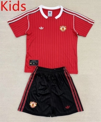 2025-26 retro version Manchester United Red kids Soccer Uniform-AY