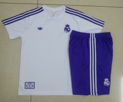 2025-26Real Madrid White Short-Sleeved Thailand Soccer Tracksuit-815