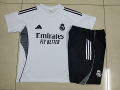 2025-26Real Madrid White Short-Sleeved Thailand Soccer Tracksuit-815