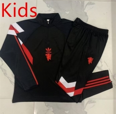2025-26 Manchester United Black  Kids/Youth Soccer Tracksuit -815