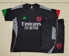 2025-2026 Arsenal Black Thailand Short-Sleeve Soccer Tracksuit-815