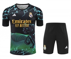 2025-2026 Real Madrid Black&Green Training Soccer Uniform-418