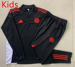 2025-26 Bayern München Black Kids/Youth Soccer Tracksuit-815