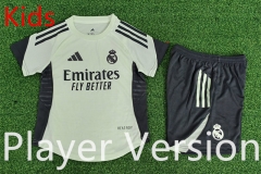 with ads Player Version 2025-26 Real Madrid Light Green Kids/Youth Soccer Uniform-9926