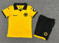 2025-26 Wolverhampton Wanderers Home Yellow Kids/Youth Soccer Uniform-7809