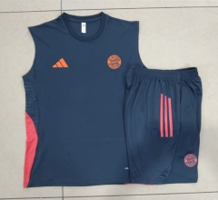 2025-26  Bayern München Dark Grey Vest Thailand Soccer Tracksuit-815