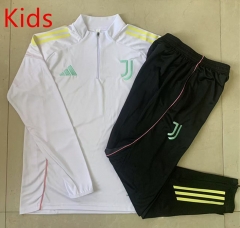 2025-26 Juventus White Kids/Youth Soccer Tracksuit-815