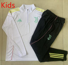 2025-26 Juventus White Kids/Youth Soccer Tracksuit-815