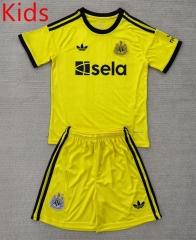 25-26 Newcastle United Goalkeeper Yellow Kids/Youth Soccer Uniform-6748