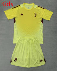 2025-26 Juventus Goalkeeper Yellow Soccer kids  Uniform-AY