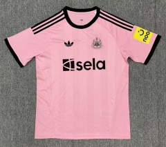 (S-4XL) 25-26 Newcastle United Goalkeeper Pink Thailand Soccer Jersey AAA-5303