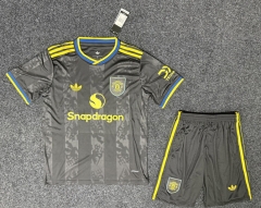 25-26 correct version Manchester United 2nd Away Black Thailand Soccer Uniform-5526
